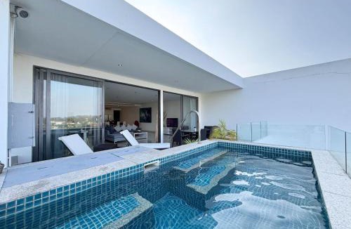 Nong Chaeng House | Surin Beach - 3BR Penthouse - Sea View - Cozy Private Pool