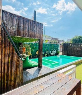 Koh Lan Hostel | HappyDaysVilla