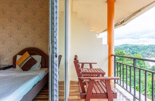 Sangkhla Buri Hotel | Samprasob Resort