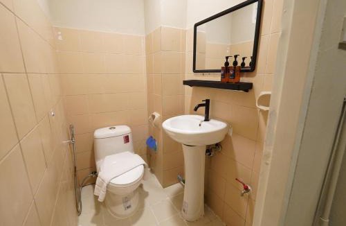 Bang Na Hotel | RQ Bangkok Sukhumvit 107 by Collection O