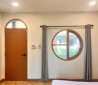 Khlong Wan Resort | ศรีสุภาวดีรีสอร์ท-Srisupawadee resort