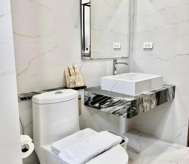 Khanom Hostel | Ozone hotel khanom