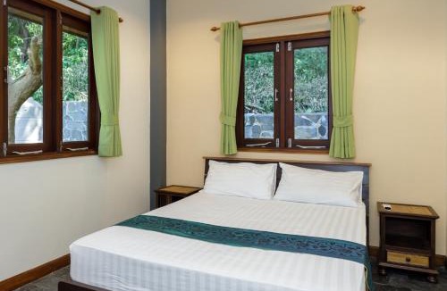 Haad Yao Villa | 4 Bedroom villa with stunning sea & sunset view