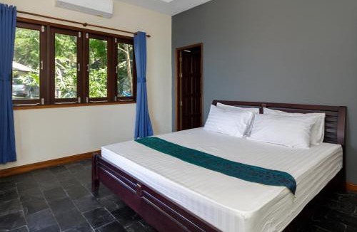 Haad Yao Villa | 4 Bedroom villa with stunning sea & sunset view