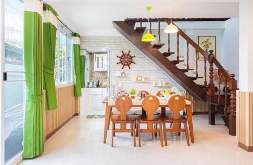 Dusit House | Friend House BKK