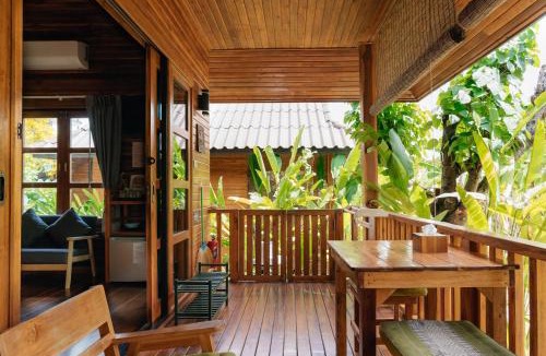 Mae Nam Bed & Breakfast | Samui Blue Bird