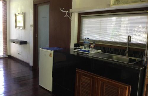 Hua Thanon Hostel | Ananas Samui Hostel