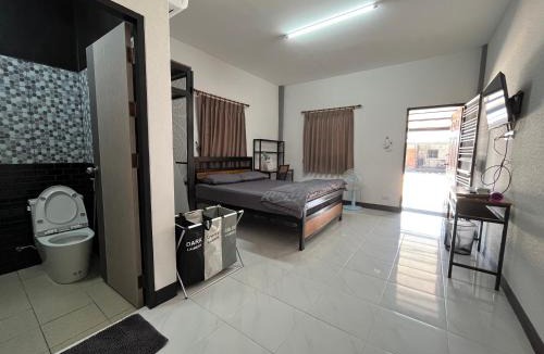 Amnat Charoen Apartment | Jinplace Hostel