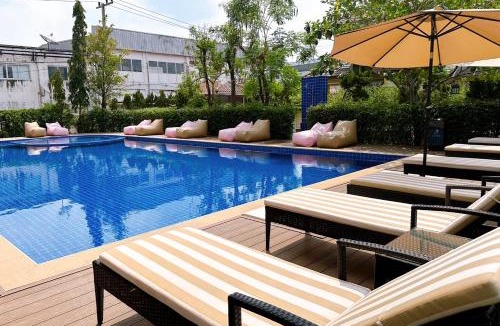 Lat Krabang Hotel | Miloft Suvarnabhumi Airport Hotel