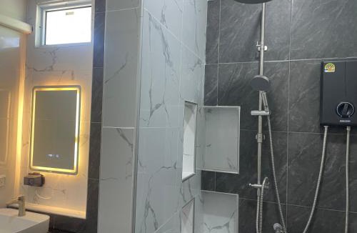Mueang Kao House | J House Has Love