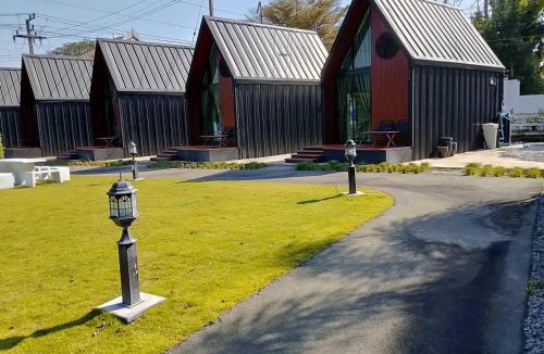 Nong Nam Daeng Villa | Nordic SkyBird Hill Chill