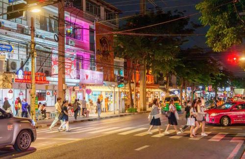 Bangkok City Centre Hostel | Banthat Thong Hostel