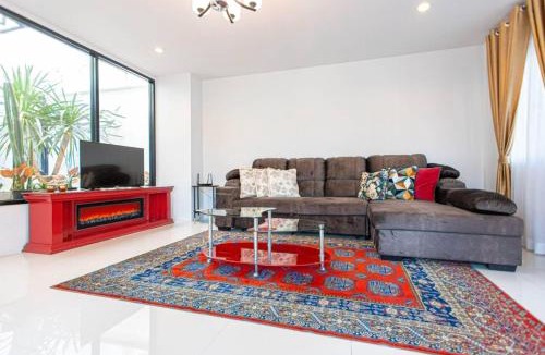 Ratsada Hostel | Home in Phuket