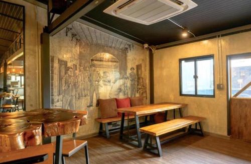 Nana Hotel | Episode 11 Hostel Sukhumvit