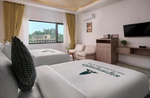 Daun Penh Hotel | Smile Boutique Hotel by EHM