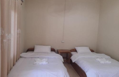 Nong Khiaw House | Xaiyasit Guest House