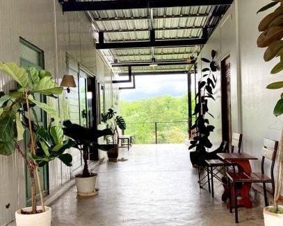 San Pong House | Mon Chang Home