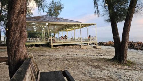 Laem Klat Resort | Suvarn Gleaw Thong Resort