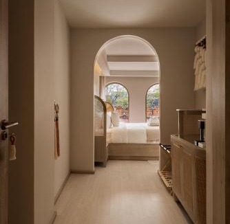 Old City Hotel | PE-LA Thapae Boutique Hotel
