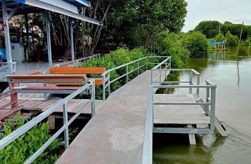 Bang Tabun Ok Resort | Sampaongern Home Stay