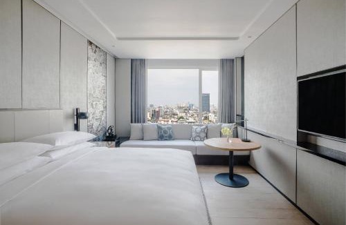 Bang Rak Hotel | Bangkok Marriott Hotel The Surawongse