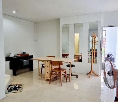 Thai Ban Bed & Breakfast | Jonah by The Sea Hideaway Cabin