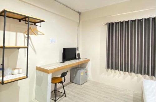 Talat House | ซับรูมโฮเทล Subroom Hotel