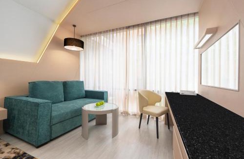Nana Hotel | Hyatt Place Bangkok Sukhumvit 1
