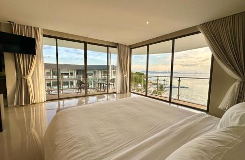 Chonburi Hotel | Atlantis Manor