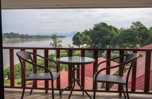 Chiang Khan Hotel | Chiangkhan River Mountain Resort