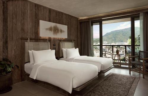 Nanai Road Resort | Dinso Resort & Villas Phuket, Vignette Collection by IHG