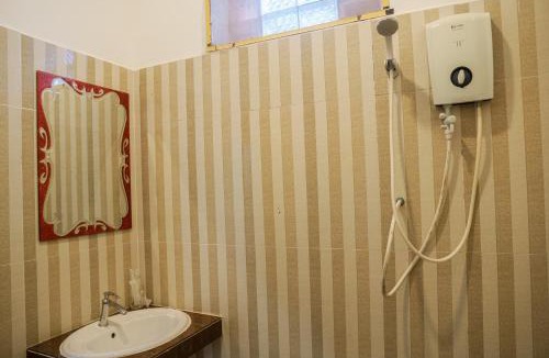 Krong Kaeb House | New Dragon Inn Guest House