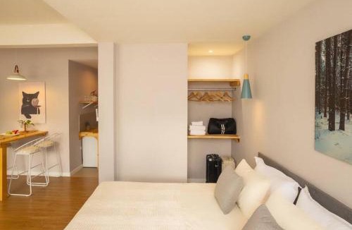 Silom Apartment | Cozy studio for 3 guests in the heart of Silom - 3B