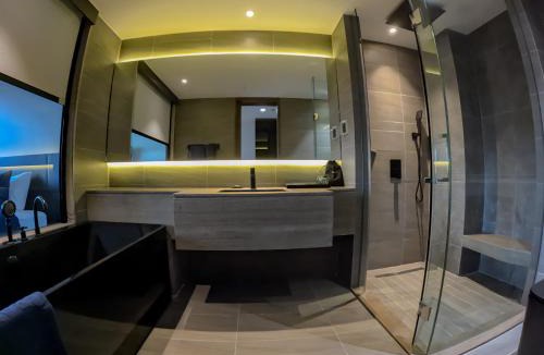 Sihanoukville City Centre Hotel | Grand La Vogue Hotel and Casino