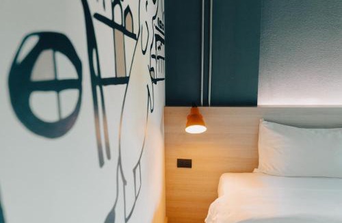 Ekkamai Hotel | THA City Loft by TH District