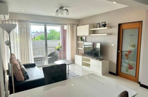 Thung Maha Mek Apartment | Baan Sabai Rama IV Apartment