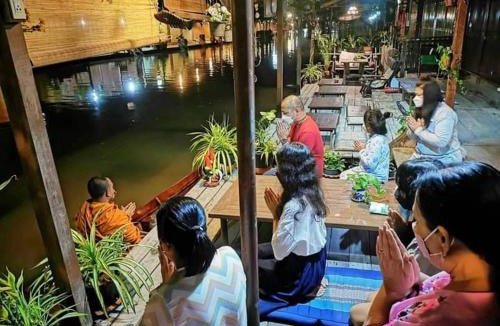 Amphawa House | Ban Mae Arom