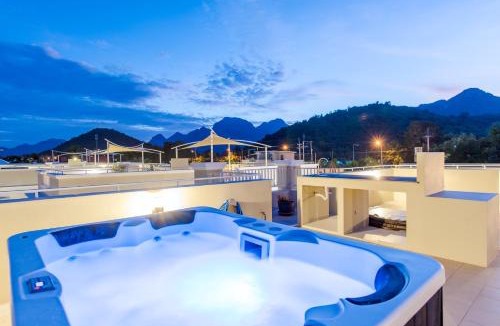 Sam Roi Yot Resort | Oriental Beach Pearl Resort