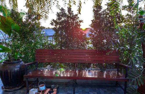 Ratchaburi Hotel | บ้านสุขใจ สามใบเถา ราชบุรี