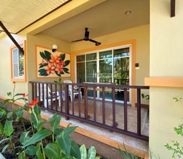 Khuekkhak Hotel | Sweet Mango Khaolak