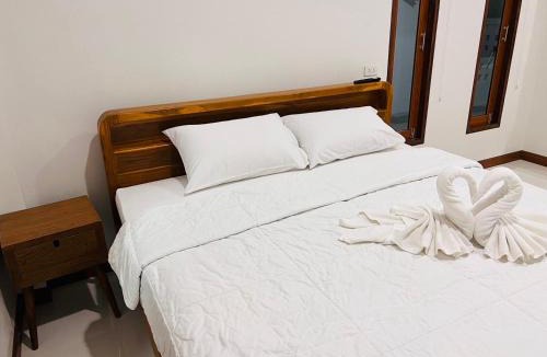 Chakphong Hostel | Sisters Home ที่พักใกล้สวนพฤกษศาสตร์ ระยองแหลมแม่พิมพ์