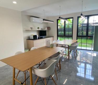 Rong Muang Apartment | POP Heritage Residence