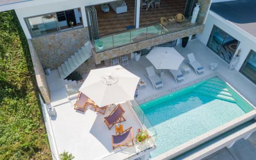 Bophut Hills Villa | Luxury 5 bedroom oceanview villa in Bophut with Staff