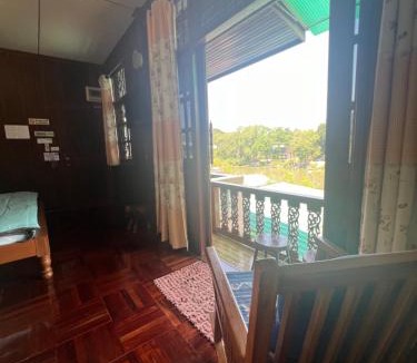 Ayutthaya House | Ban Heng