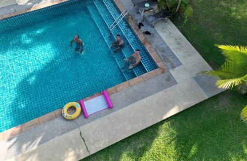 Phongprasan House | Palm Gardens Resort, Bang Saphan