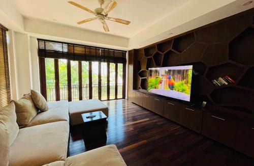 Sai Thai Villa | Amatapura Beachfront Villa 12, SHA Certified