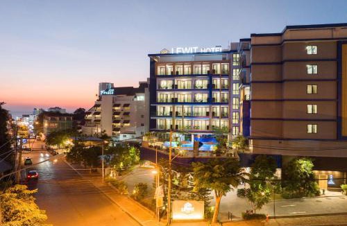 Pratumnak Hill Hotel | Lewit Hotel Pattaya, a member of Radisson Individuals
