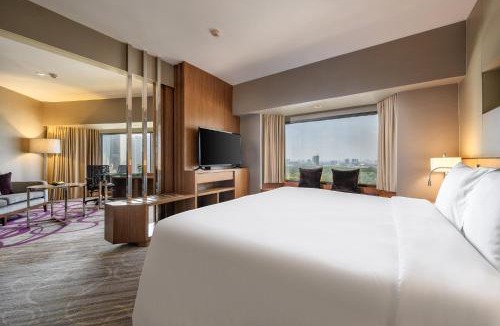 Chatuchak Hotel | Centara Grand at Central Plaza Ladprao Bangkok