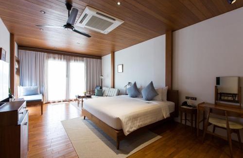 Arun Amarin Hotel | Chann Bangkok Noi