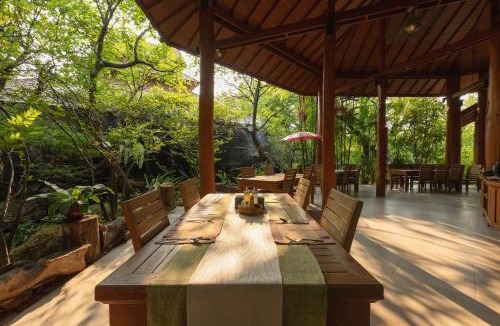 Tak Resort | Vanasin Residence